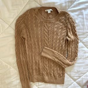 Worn but Like new banana republic sweater.